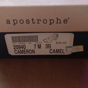 Apostrophe Cameron heels size 7M brand new in box!
